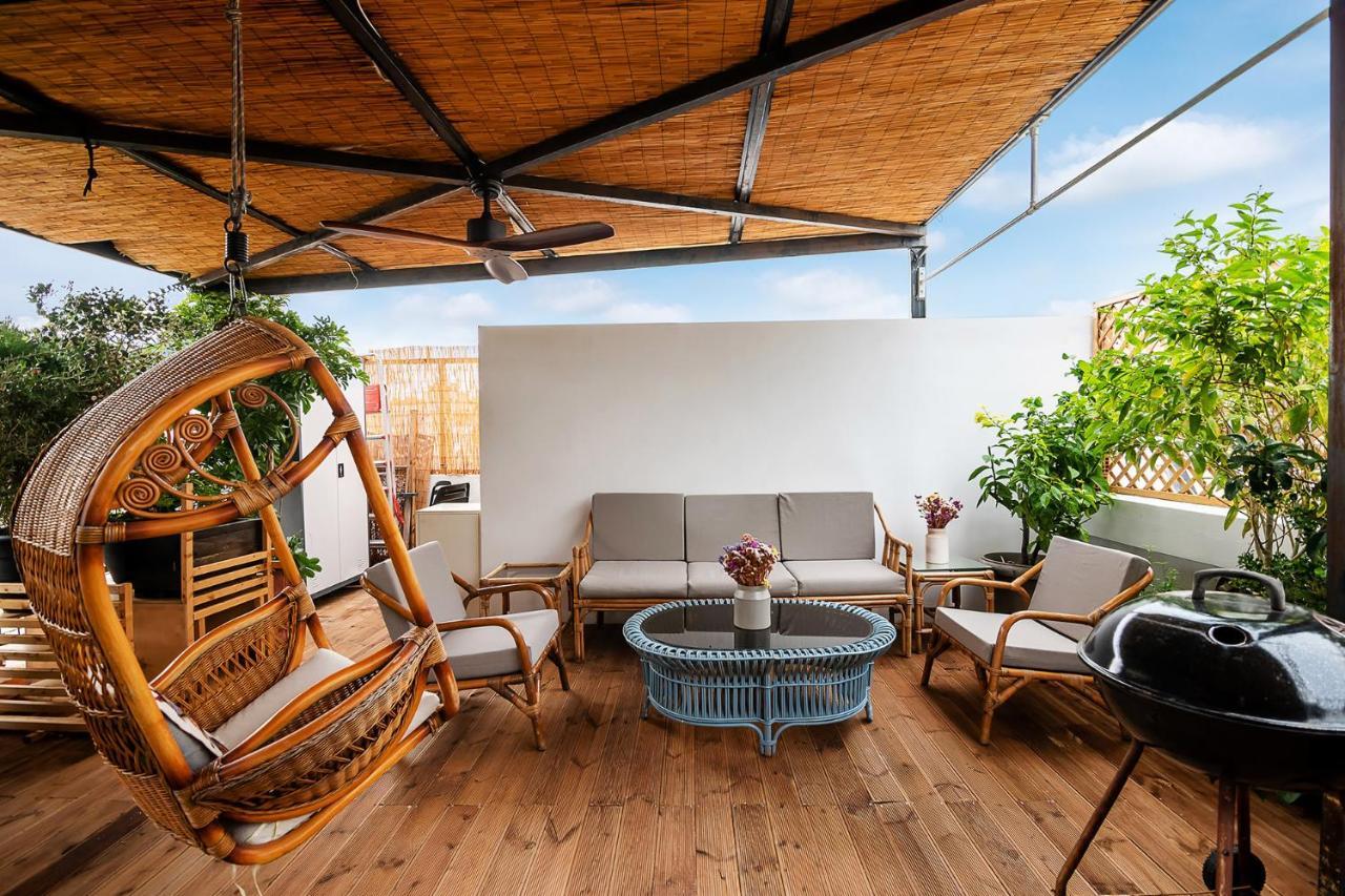 Unique Solar Penthouse With Jacuzzi And Sauna In Central Athen Eksteriør billede
